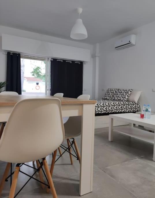 Апартаменти Apartamento Omega Ll Торремолінос Екстер'єр фото