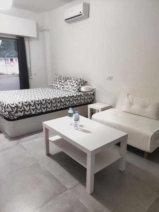 Апартаменти Apartamento Omega Ll Торремолінос Екстер'єр фото
